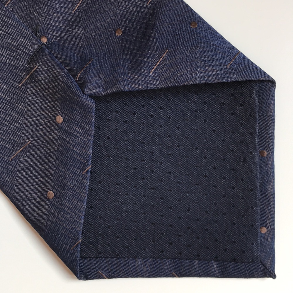 Hugo Boss Tie - Picture 4 of 5